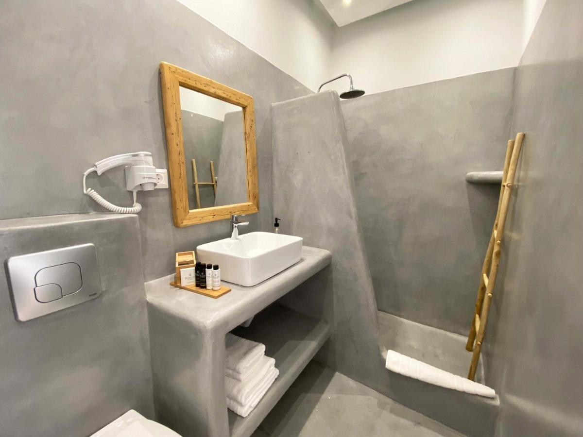 Lyra Seafront Apartment , Paroikia Town Center Dış mekan fotoğraf