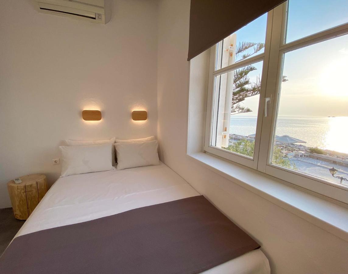 Lyra Seafront Apartment , Paroikia Town Center Dış mekan fotoğraf